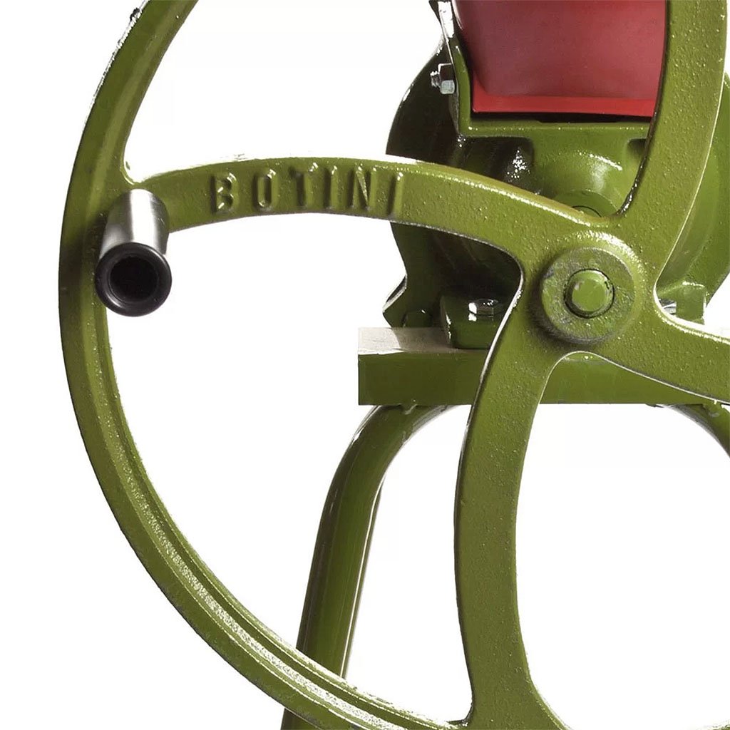 botife004 triturador moedor de milho manual c cavalete quirela botimetal arkuero 1